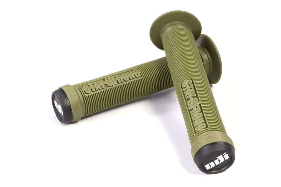 Stay Strong X ODI LIONHEART Griffe Grün Mit Flansch 145mm Made By ODI 3 Stay Strong X ODI LIONHEART Griffe Grün Mit Flansch 145mm Made By ODI