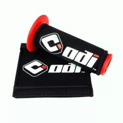 ODI GRIFFSCHUTZ Schwarz